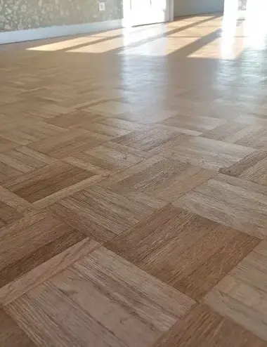 parqueteur à Landivisiau - image 3