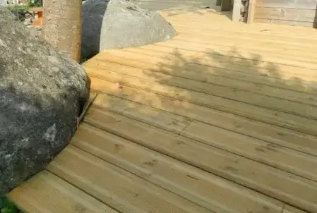 ponçage parquet à Concarneau - image 4