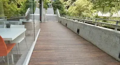 ponçage parquet à Quimper - image 3