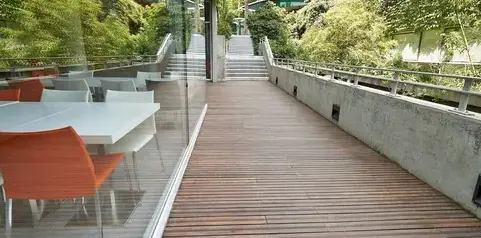 pose et rénovation parquet massif à Guipavas - image 4