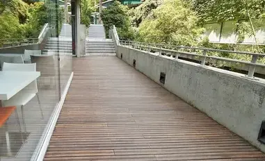 rénovation d'escaliers en bois à Morlaix - image 3