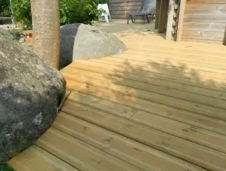 rénovation d'escaliers en bois à Pont-l'Abbé - image 2