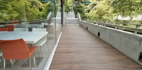 rénovation d'escaliers en bois à Pont-l'Abbé - image 4